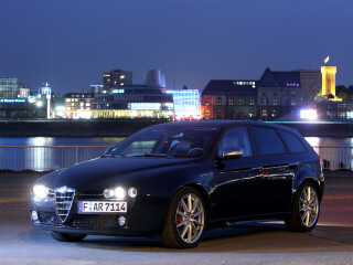 Alfa Romeo 159