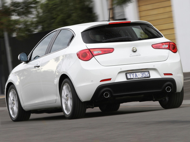 alfa romeo giulietta pic #96846