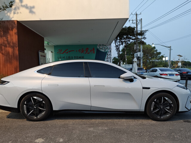 geely galaxy e8 pic #208730