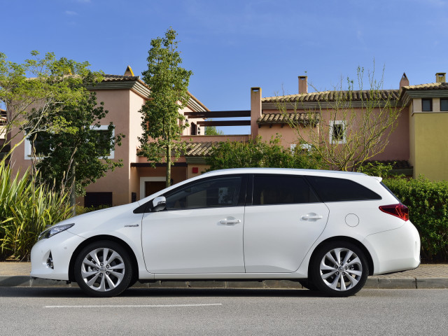 toyota auris pic #101270