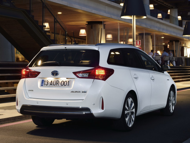 toyota auris pic #101271