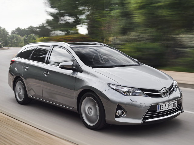 toyota auris pic #101278