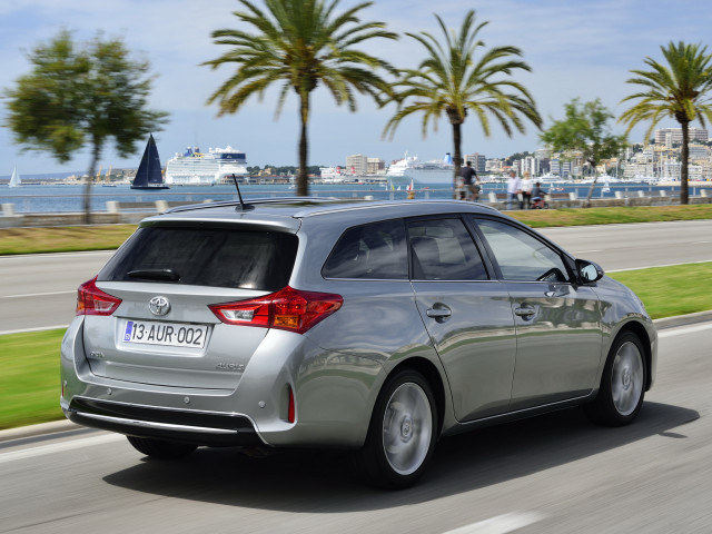 toyota auris pic #101281