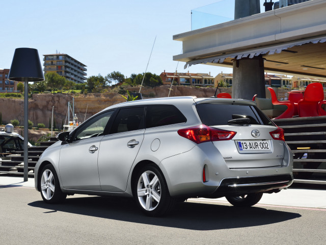 toyota auris pic #101286