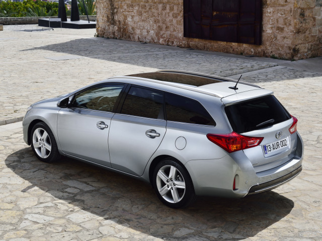 toyota auris pic #101288