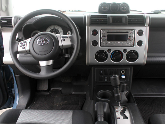 toyota fj cruiser pic #123808