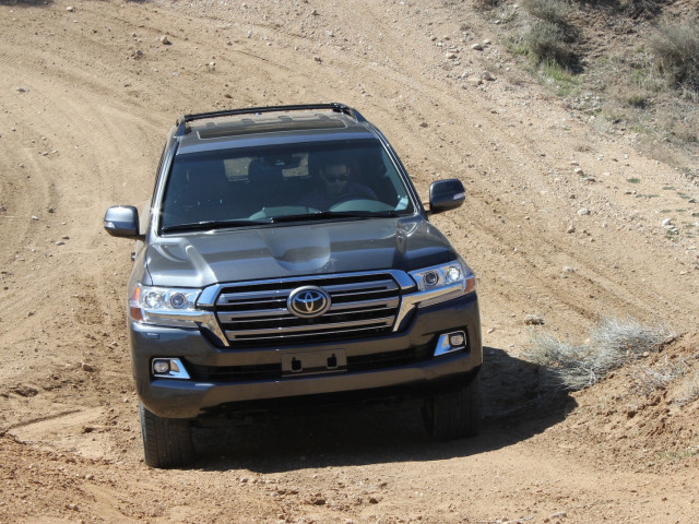 toyota land cruiser pic #168692