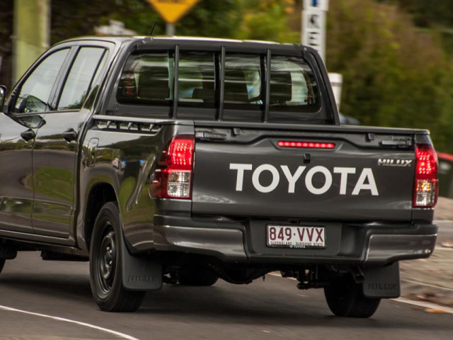 toyota hilux pic #171085