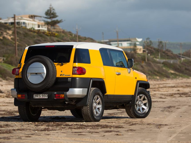 toyota fj cruiser pic #171804