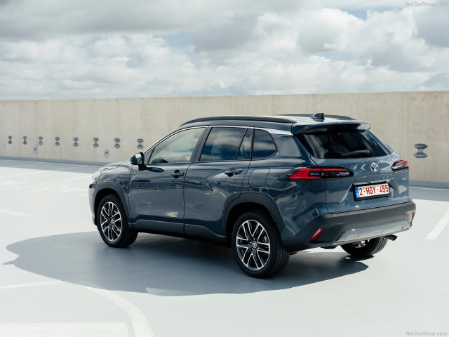 toyota corolla cross pic #207505