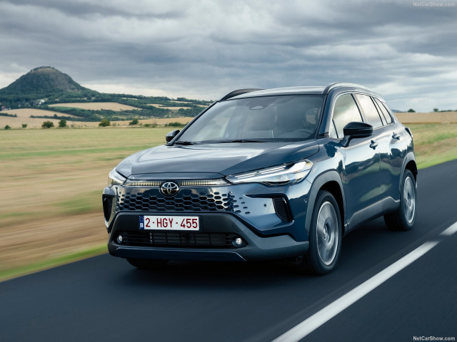 toyota corolla cross pic #207507