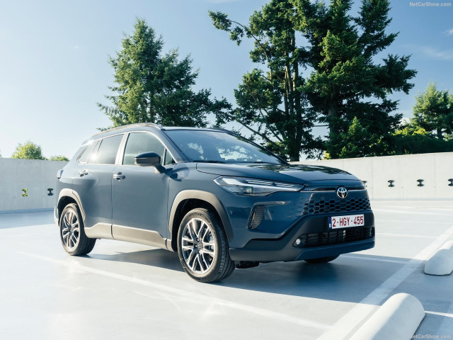 toyota corolla cross pic #207509