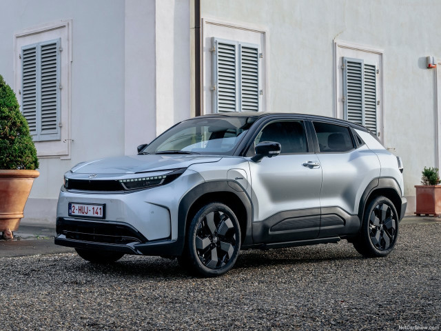 toyota urban cruiser pic #207667