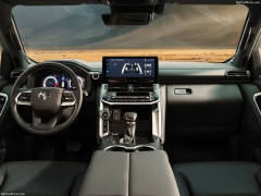 Land Cruiser 300 photo #207735