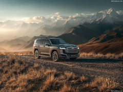 Land Cruiser 300 photo #207737