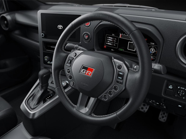 toyota yaris pic #207955