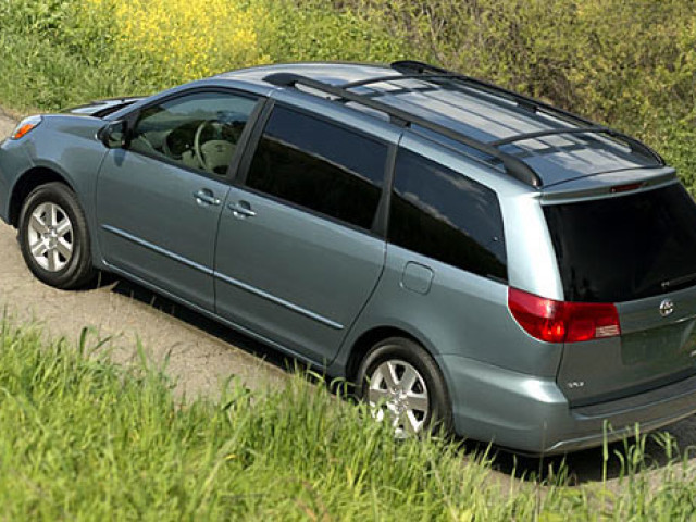 toyota sienna pic #28213