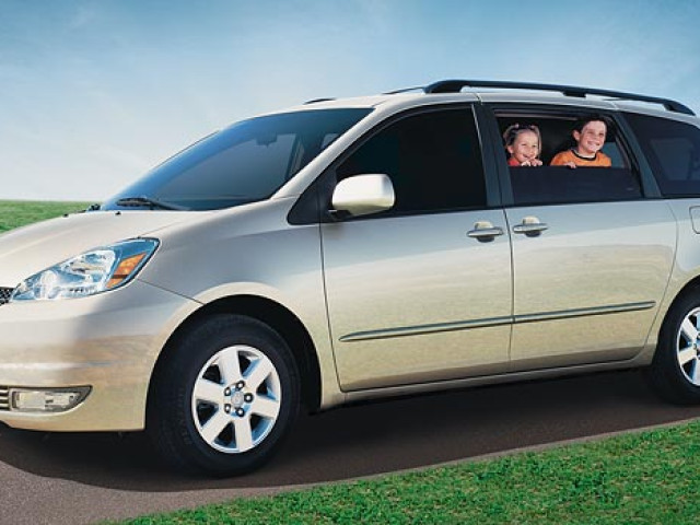 toyota sienna pic #28225