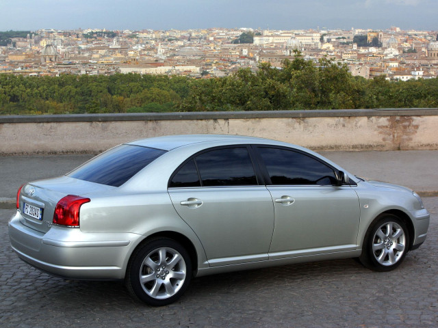 toyota avensis pic #4147