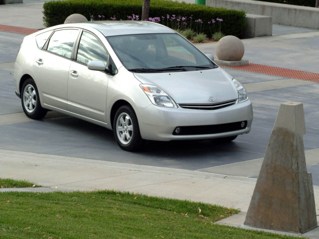 toyota prius pic #4193