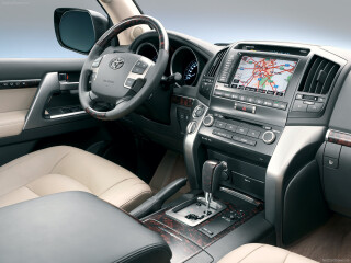 Toyota Land Cruiser 200 Series (J200)