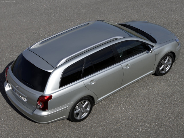 toyota avensis tourer pic #72212