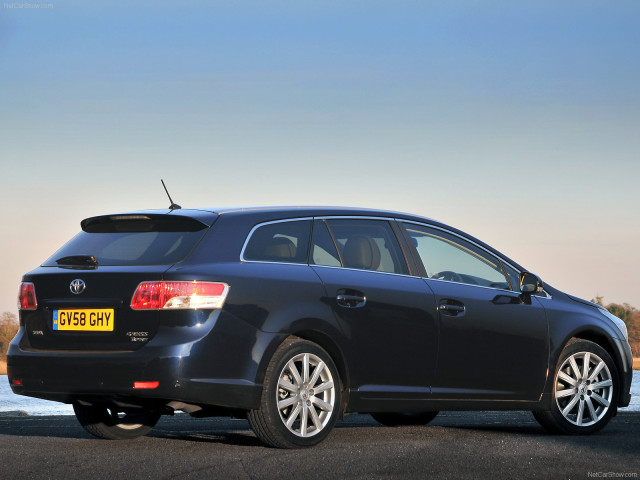 toyota avensis tourer pic #72228