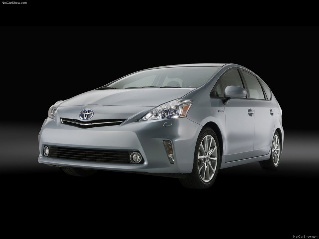 toyota prius v pic #78100