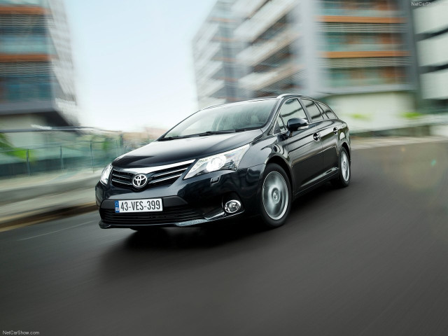 toyota avensis pic #87015