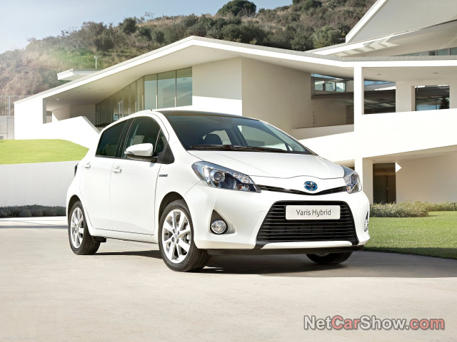 toyota yaris hybrid pic #92554