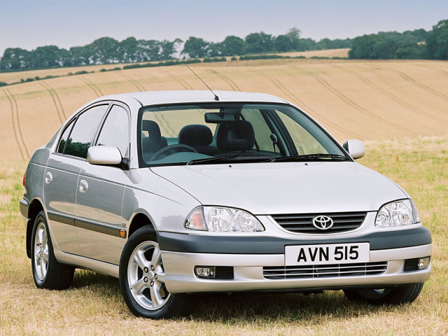 toyota avensis pic #97