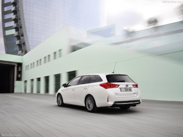 toyota auris pic #99030