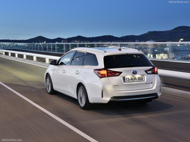 toyota auris pic #99033