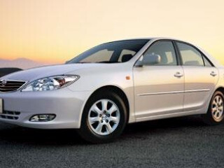 Daihatsu Altis
