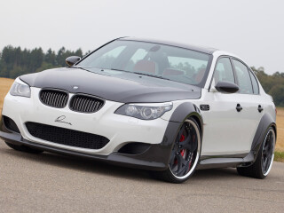 Lumma BMW M5 CLR 730 RS