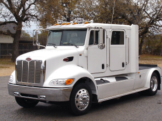 Peterbilt 335 GTL