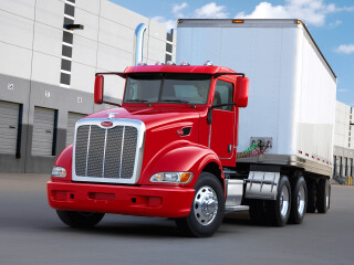Peterbilt 386