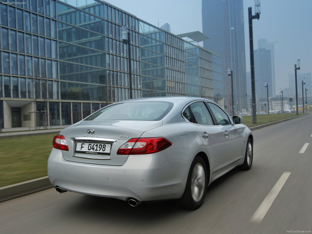 infiniti m35h pic #112939