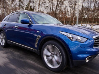 Infiniti QX70