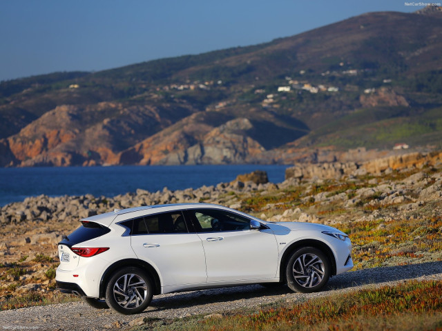 infiniti q30 pic #158805