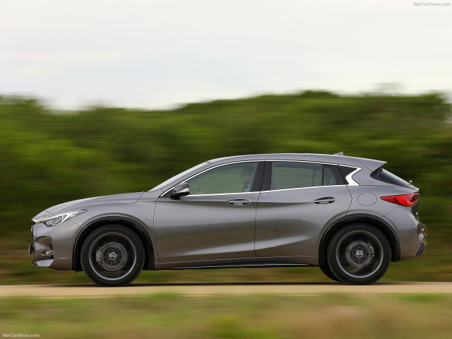 infiniti q30 pic #158815