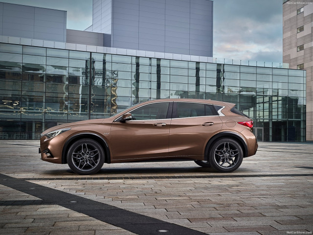 infiniti q30 pic #158818