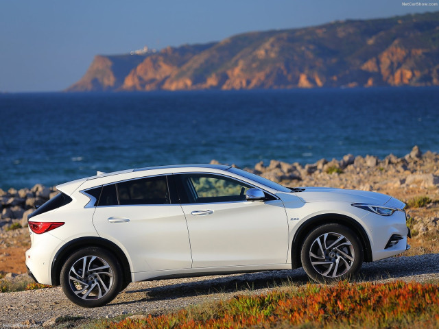 infiniti q30 pic #158820