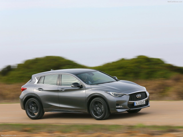 infiniti q30 pic #158824