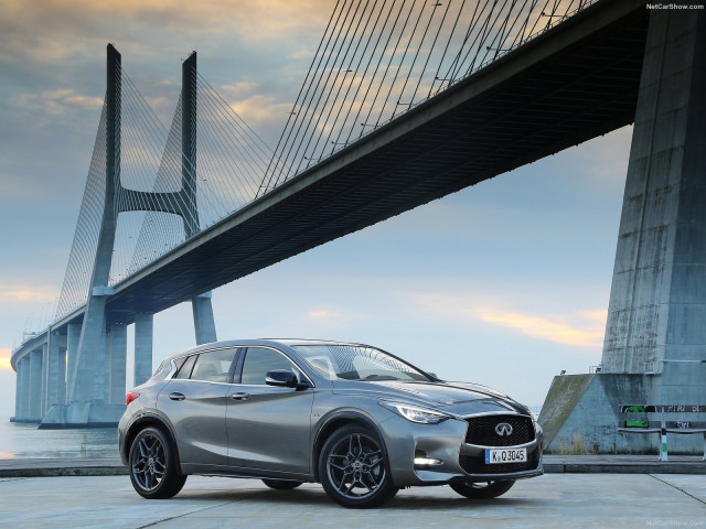 infiniti q30 pic #158852