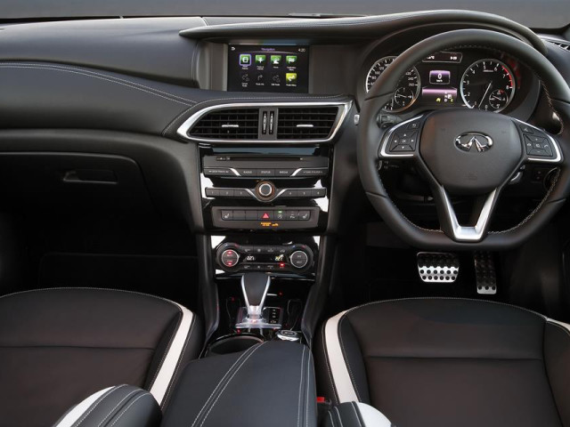 infiniti q30 pic #167882