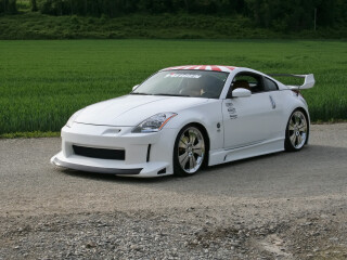 Xeigen Nissan 350Z