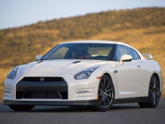 nissan gt-r pic #101815