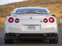 nissan gt-r pic #101816