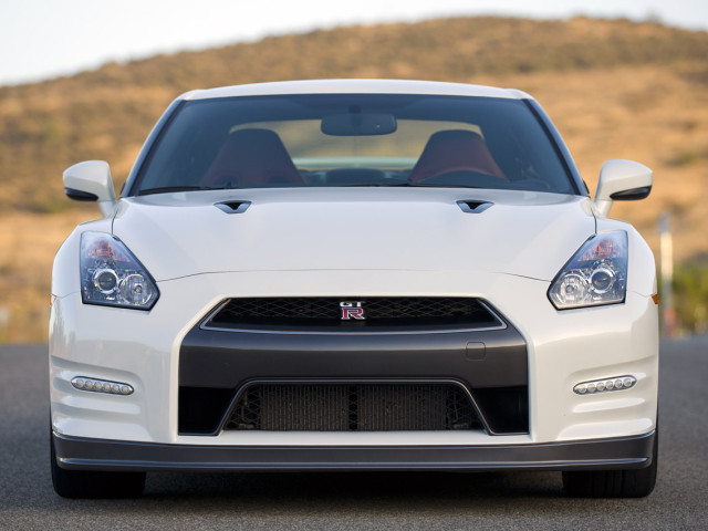 nissan gt-r pic #101817